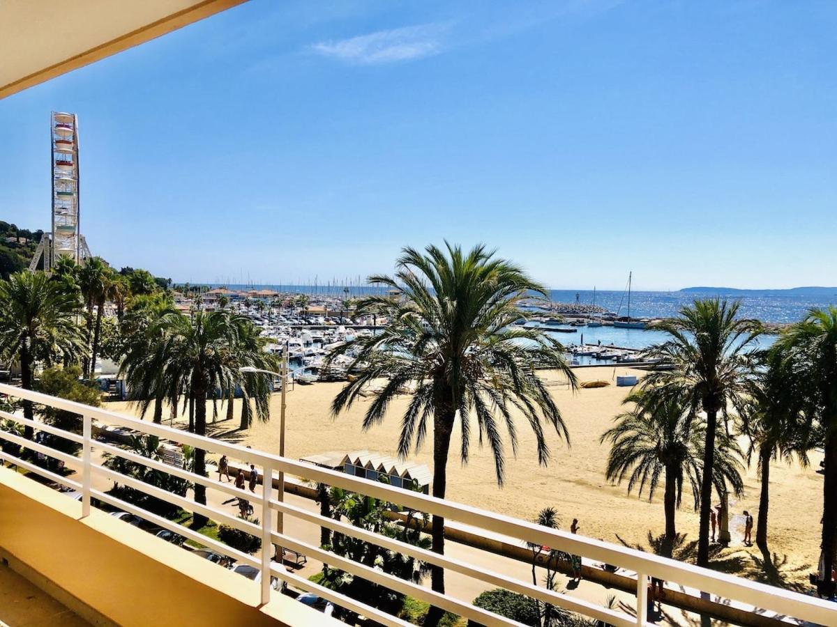 Appartement T3 Lumineux Traversant Totalement Neuf En Face De La Plage Front De Mer Vue Sur Les Iles Vue Mer Panoramique Assuree Residence De La Plage Centre Ville Du Lavandou 3Eme Etage Avec Ascenseur Appartement T3 Le Lavandou Bagian luar foto