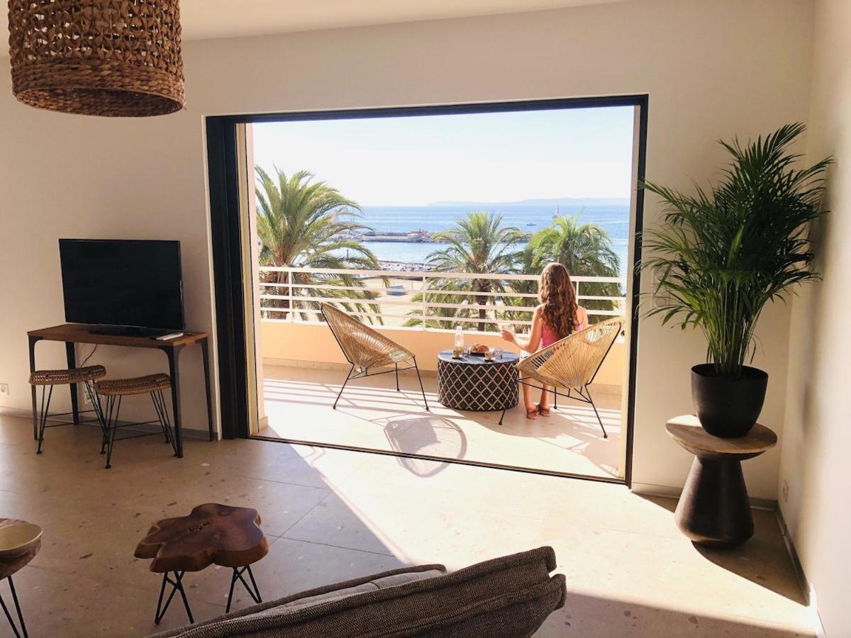 Appartement T3 Lumineux Traversant Totalement Neuf En Face De La Plage Front De Mer Vue Sur Les Iles Vue Mer Panoramique Assuree Residence De La Plage Centre Ville Du Lavandou 3Eme Etage Avec Ascenseur Appartement T3 Le Lavandou Bagian luar foto